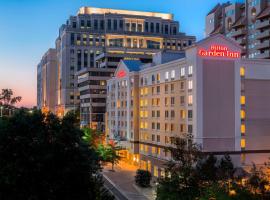 Hilton Garden Inn Arlington/Courthouse Plaza, Hiltoni hotell sihtkohas Arlington