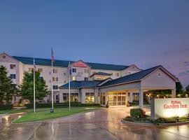 Hilton Garden Inn DFW Airport South, hotel with jacuzzis in Irving