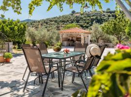 Glyna House, cottage in Skopelos Town
