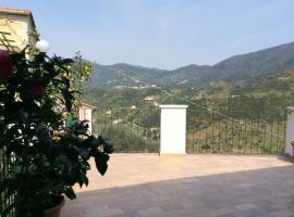 LevantoTwo bedrooms Flat with terrace, appartamento a Levanto