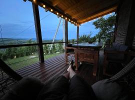 На Краю Світу, hotel in Mel'nychne