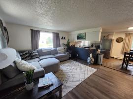 Newly Remodeled Relaxing Stay near Downtown, hotell i Fairbanks