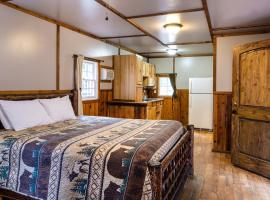 Union Creek Resort, pet-friendly hotel in Union Creek