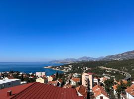 Apartments Delcheva, khách sạn ở Utjeha