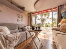 Acogedor Bungalow Park Florimar, bungalow in Tarragona