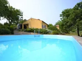 Alluring Holiday Home in Largenti re with Pool