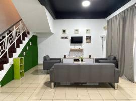 Double Storey terrace house in Sandakan Sabah, hotel in Sandakan