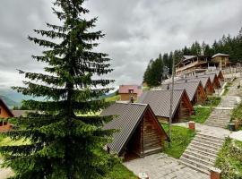 Hotel Te Liqeni, hotel i Peć