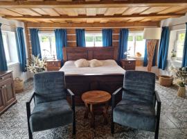 Luxusn&iacute; apartm&aacute;n s krbem - Kunratick&eacute; &Scaron;v&yacute;carsko, acomoda&ccedil;&atilde;o com cozinha em Kunratice