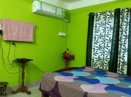 Shanti Kunj Homestay, cheap hotel in Agartala
