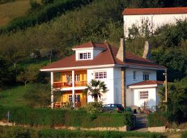 Ashram de La Peral, casa rural en Illas