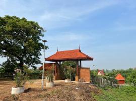 Toek Chha Temple Resort, hotel di Kampong Cham