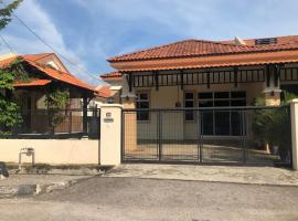 Homestay As Sofiyya 2, casă de vacanță din Sungai Petani