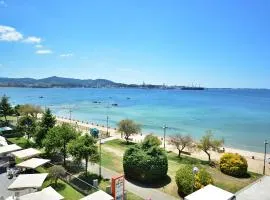 Ático con terraza y vistas al mar en Vilagarcía