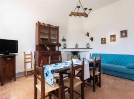 [Traditional Sardinian house]Private garden& Wi-Fi, holiday home in San Giovanni di Sinis
