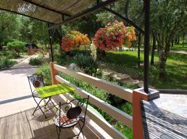 Le Mas de Balmes, bed & breakfast kohteessa Vers