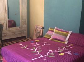 Les renards du coeur (Le volpi del cuore), Hotel in Seravezza