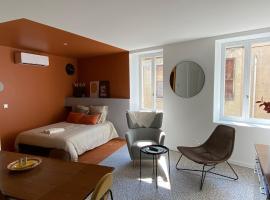 LE CARNOT - Valence, serviced apartment in Bourg-lès-Valence