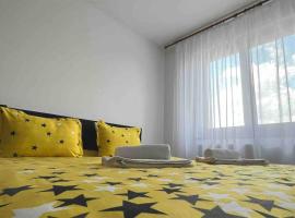 Alex 2 Apartament, self catering accommodation in Iaşi