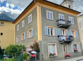 Chasa Sassalbo, bed & breakfast a Poschiavo