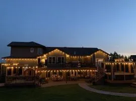 Dragonfly Inn Loft & Walkout Suites