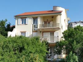 Apartments Kristina, hotel Klenovicában