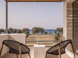 Yenesis Seaside Retreat - Adults only, hotel cerca de Playa Pachia Ammos, Tinos