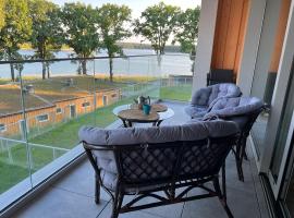 "Przystań u nas" Apartament Stranda B, accessible hotel in Giżycko