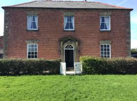 Plas Bostock Farm, hotel in Wrexham