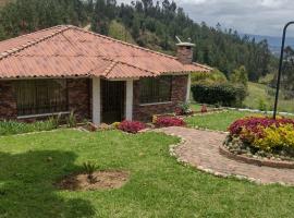Cabaña Villa Gabriela, casa di campagna a Paipa