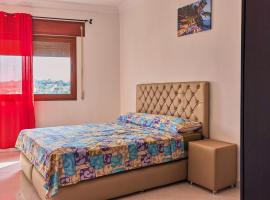 Oued Laou Apartment, hotel i Oued Laou