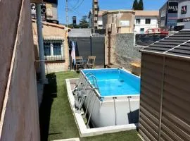 HAUT DE VILLA piscine 8 couchages
