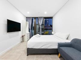 Arthur's Hotel Bondi Junction, hotel near Bondi Junction Bus/Train Station, Sydney