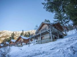 Chalet Ozzy, hotel u gradu 'Oz'