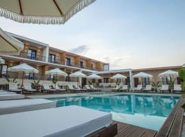 Verano Afytos Hotel: Afitos şehrinde bir otel