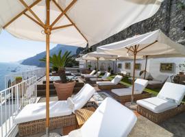 Villa Nina, hotel with jacuzzis in Positano