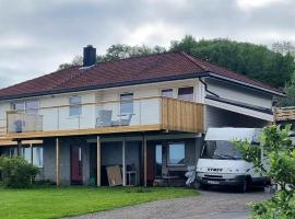 Sentral og hyggelig bolig, rental liburan di Svolvaer