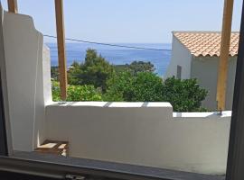 AQUAMARINE APARTMENT, holiday rental in Patitiri