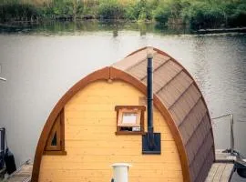 Schwimmpod an der Peene