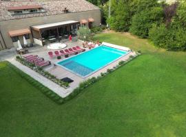 Hotel Tre Ville, hotell i Parma