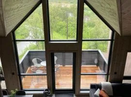 Skaidi Logde- 3 bedroom near salomon river and golf course