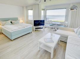 fewo1846 - Fjordview - komfortables Studioapartment mit Balkon und Meerblick, alquiler vacacional en la playa en Glücksburg