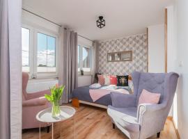 Monika II, hotel na may mga hot tub sa Krynica Morska