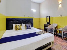 SPOT ON 92732 Bagus Jaya Hotel, Hotel mit Parkplatz in Semarang