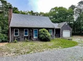 Oakwood Trail Cottage