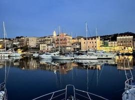 Bateau Vedette 14 mètres, hotel barat a Propriano