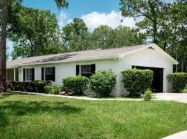 3bdr2bath home in Lutz close to Tampa, 20 min to Stadium, Airport