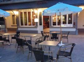 Hotel Le Mairesse, hotel a Morlanwelz-Mariemont
