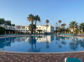 Beach House Golden Club, hotel in Cabanas de Tavira