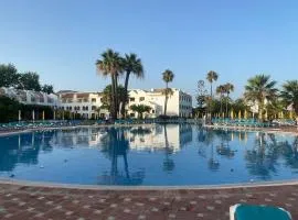 Beach House Golden Club